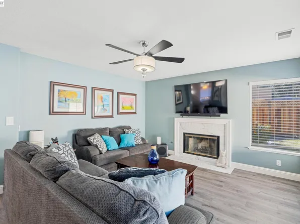 1930 Tahoe Cir, Tracy, CA 95376