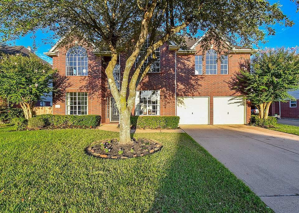1st image of 3007 Vista Ln