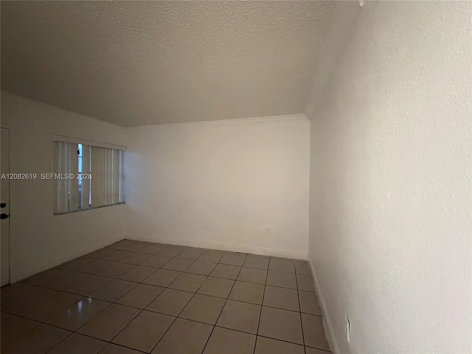 Diane Condo — Photo 2