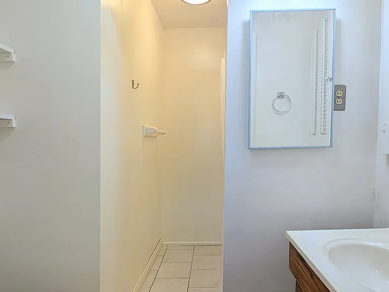 Full Bath