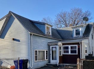 32 Eleanor St, Chelsea, MA 02150