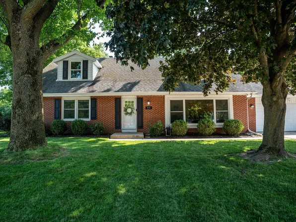 815 West Fairfield COURT, Glendale, WI 53217