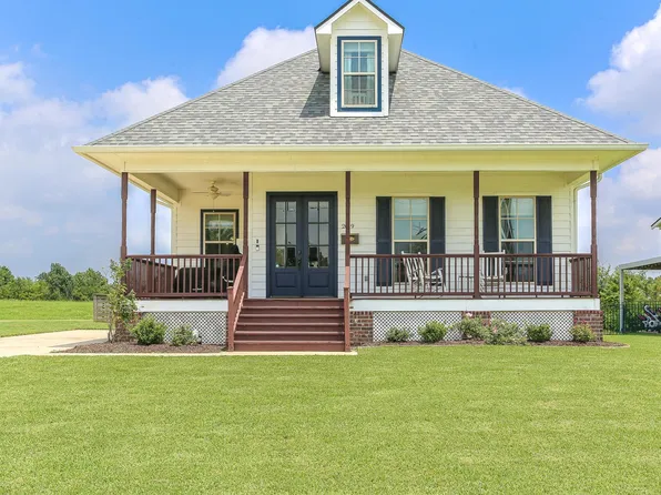 2019 Barbe St, Lake Charles, LA 70601