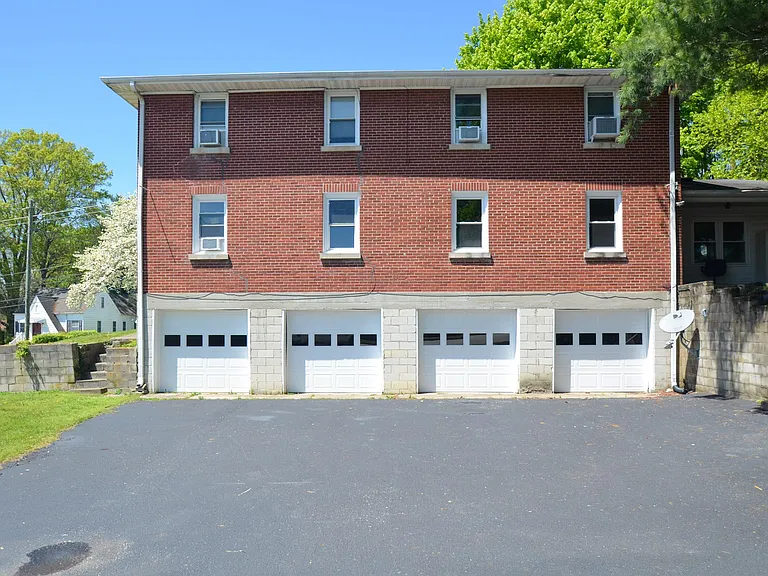 257 Sunset Ave #2 — Photo 11
