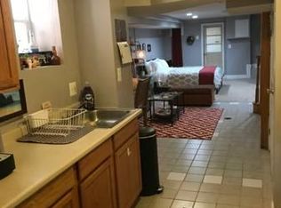 602 Irving St NW #B, Washington, DC 20010