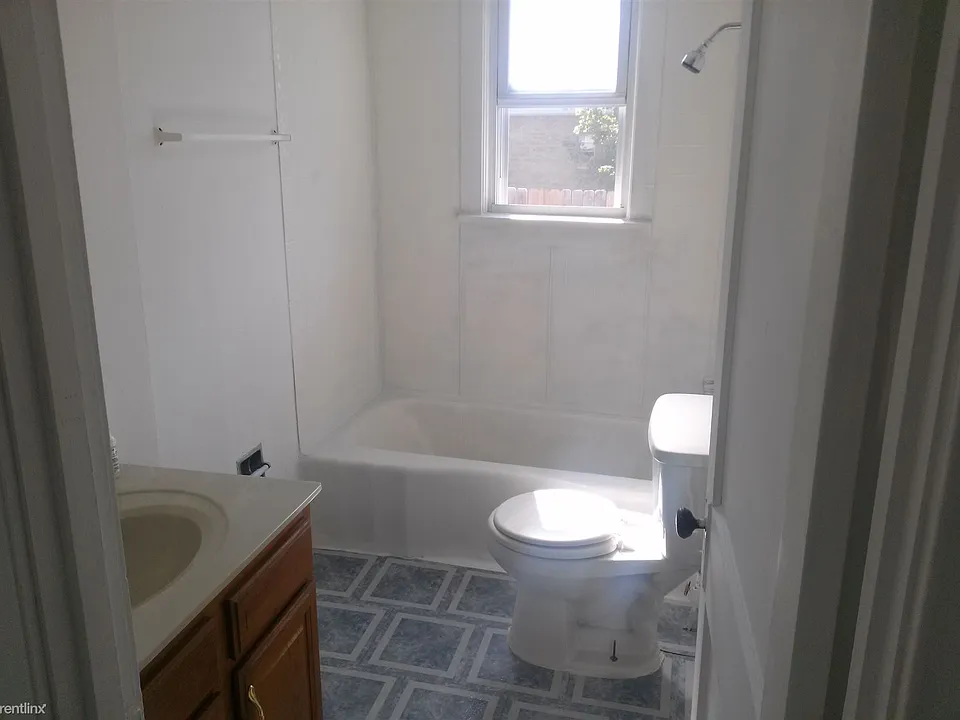 Apartment 2 (10)