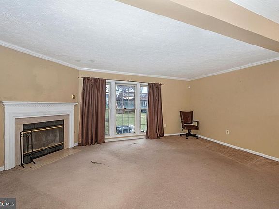 5th image of 11326 Clear Brooke Ct