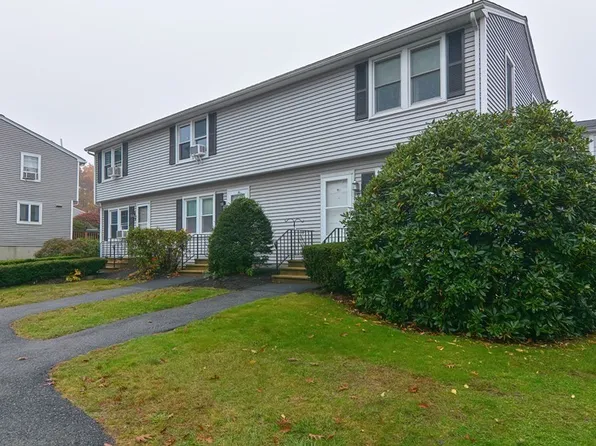 270 Sunderland Rd APT 8, Worcester, MA 01604
