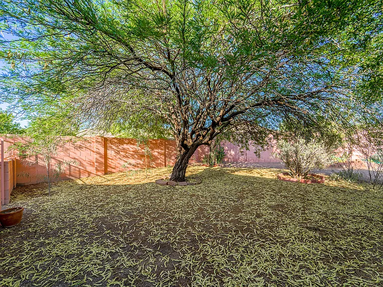 2123 W Maldonado Rd — Photo 42