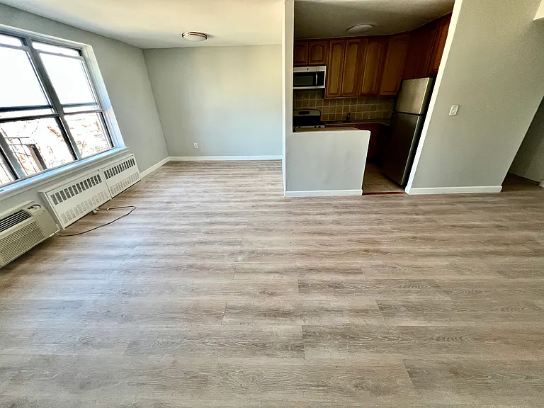 44-30 Douglaston Pkwy #6C — Photo 12