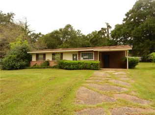 2851 Charmingdale Dr W, Mobile, AL 36618