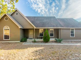 411 Sparkling Springs Dr, Boerne, TX 78006
