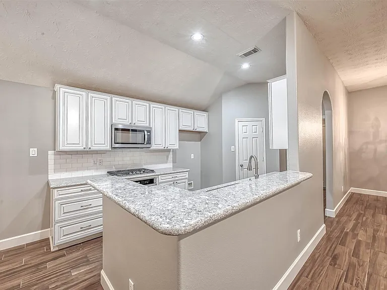 15943 Pleasant Green Cir — Photo 14