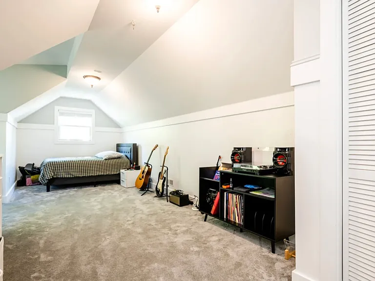 2687 Niles Rd — Photo 19
