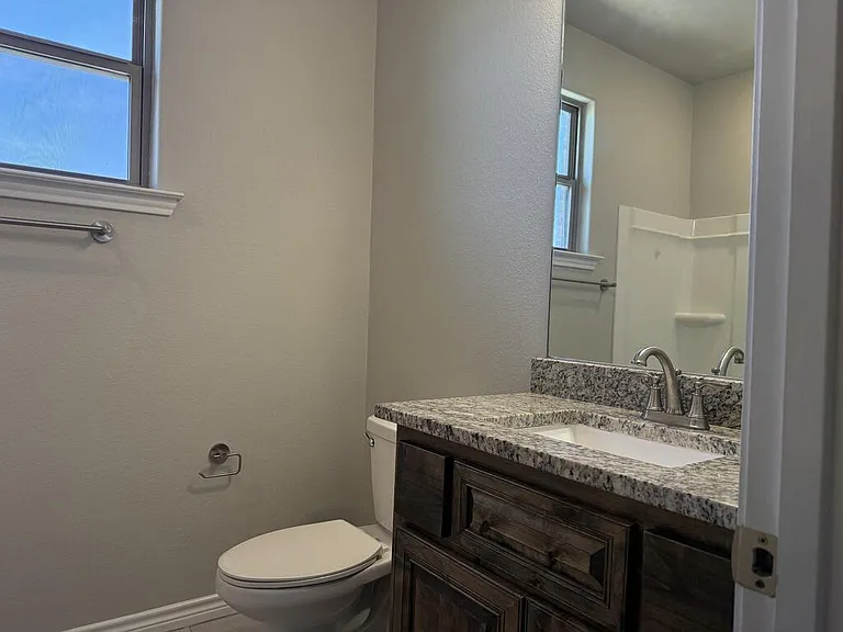 5301 Hagen Ct — Photo 7