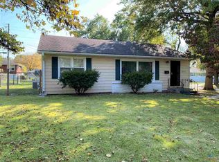 2511 Dennis Rd, Sedalia, MO 65301