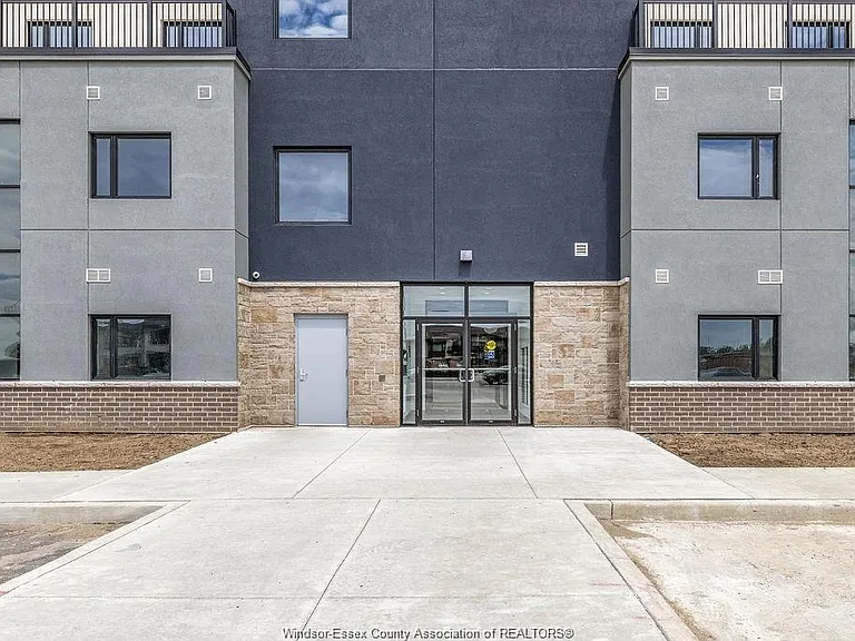 7337 Meo Blvd #521 — Photo 2