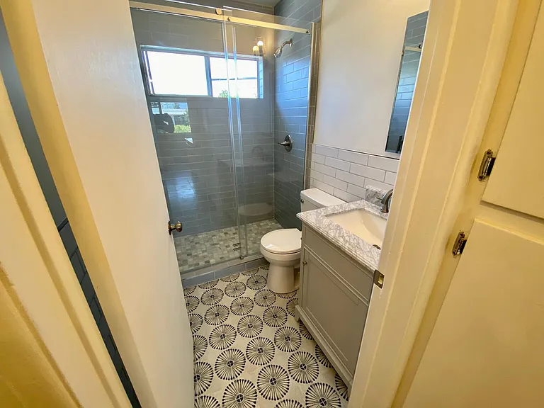 5829 Cartwright Ave #4 — Photo 6