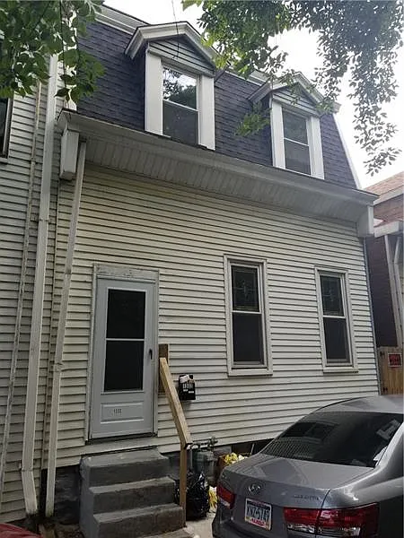 1332 Diana St photo 1