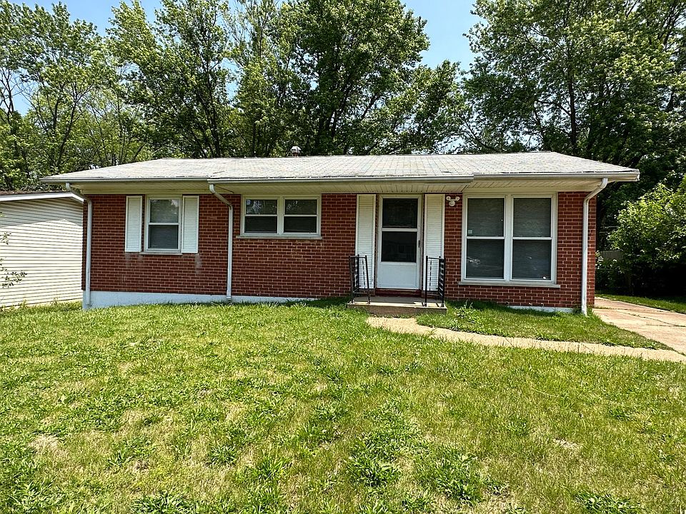 1st image of 1401 Columbus Dr