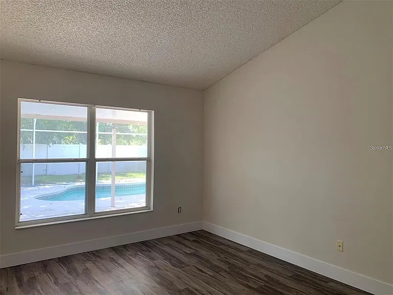 427 Fieldstream Blvd — Photo 4