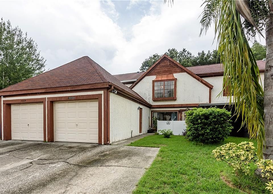 1st image of 16026 Dawnview Dr