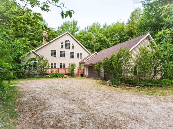 6944 Sidley Rd, Thompson, OH 44086