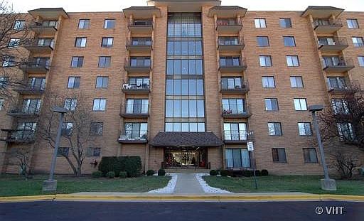 1st image of 1717 Crystal Ln #701