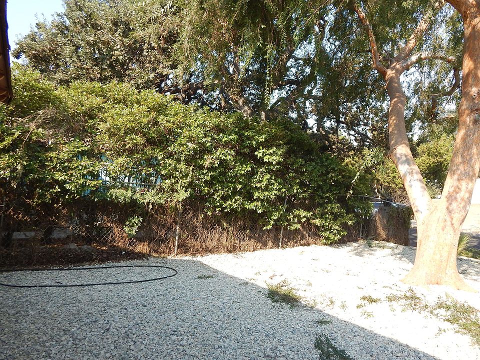 1st image of 130 S Skyline Dr