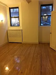 Rented by Ready Group