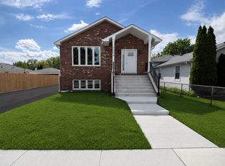 6604 Chester Ave, Hodgkins, IL 60525