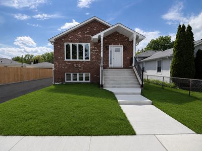 6604 Chester Ave, Hodgkins, IL, 60525