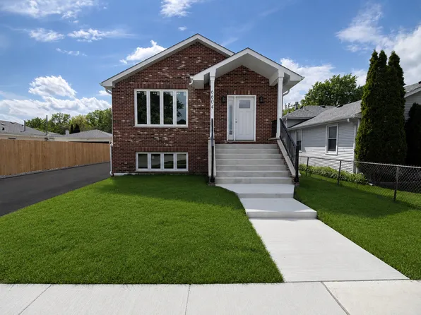 6604 Chester Ave, Hodgkins, IL 60525