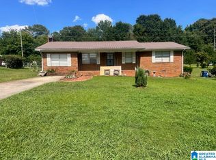 109 Brenda Rd, Anniston, AL 36206