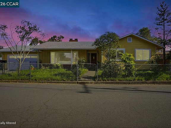 3rd image of 225 Ridgeway Ave