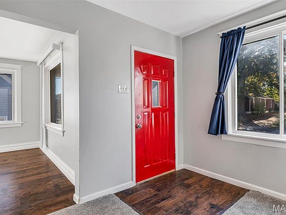 4th image of 8637 Olden Ave