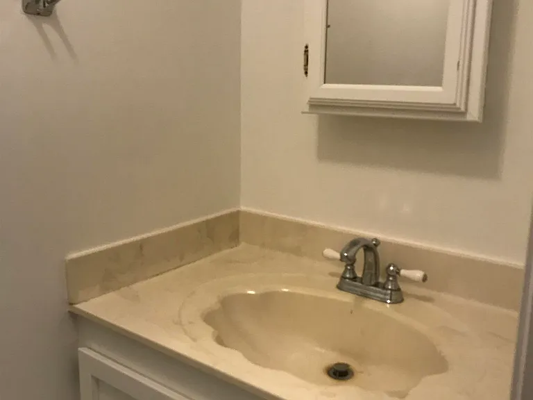 615 Bowers Ct — Photo 9