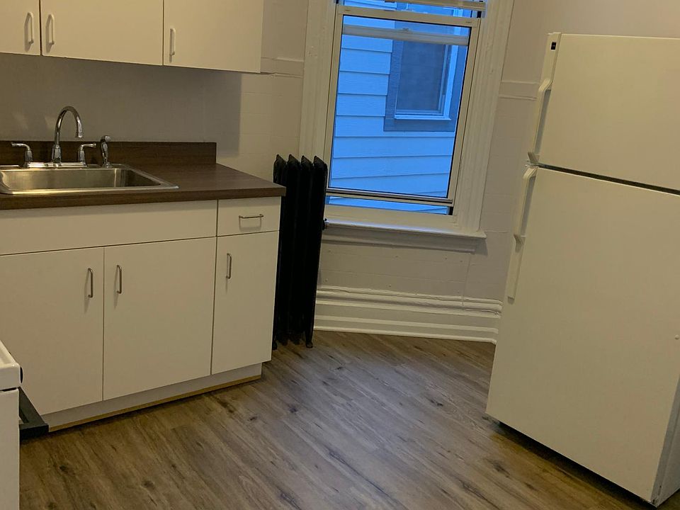 1st image of 1469 W Cuyler Ave