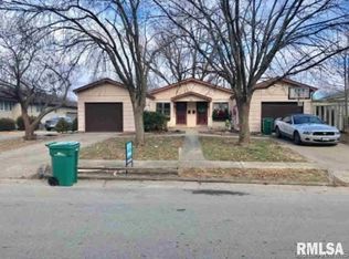 308 Cranmer Dr, Springfield, IL 62704