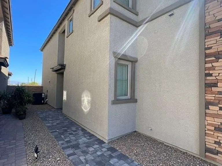 132 Antimony Ave — Photo 3