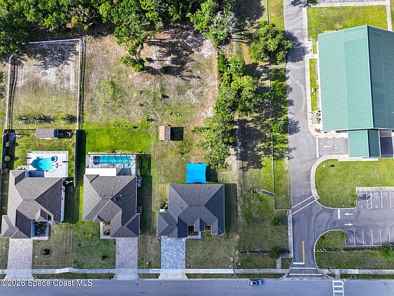5th image of 1845 Market Cir NE