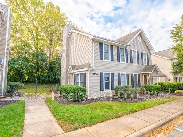 3136 Driftwood Dr APT A, Charlotte, NC 28205
