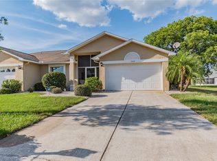 1948 Grand Cypress Ln, Sun City Center, FL 33573