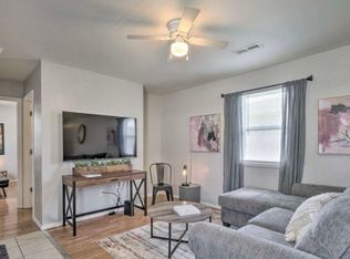 922 Renfrow St, West Plains, MO 65775