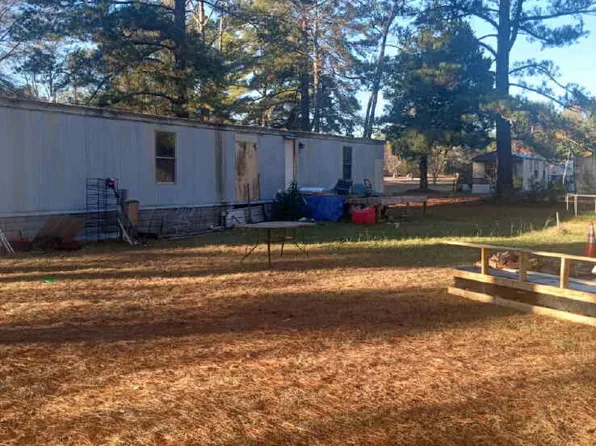 450 Old Castle St, Sumter, SC 29154