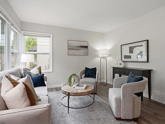 4th image of 5609 27th Ave S