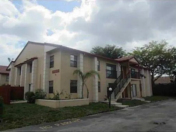 3153 Coral Ridge Dr, Pompano Beach, FL 33065
