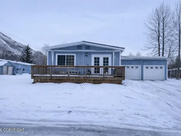 723 N Moraine Dr, Valdez, AK 99686