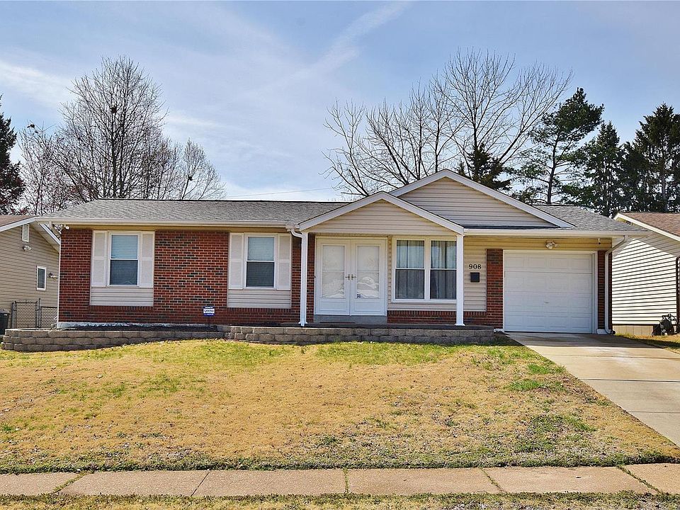 1st image of 908 Shamrock Dr