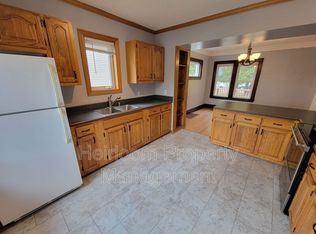 4514 W 7th St, Duluth, MN 55807